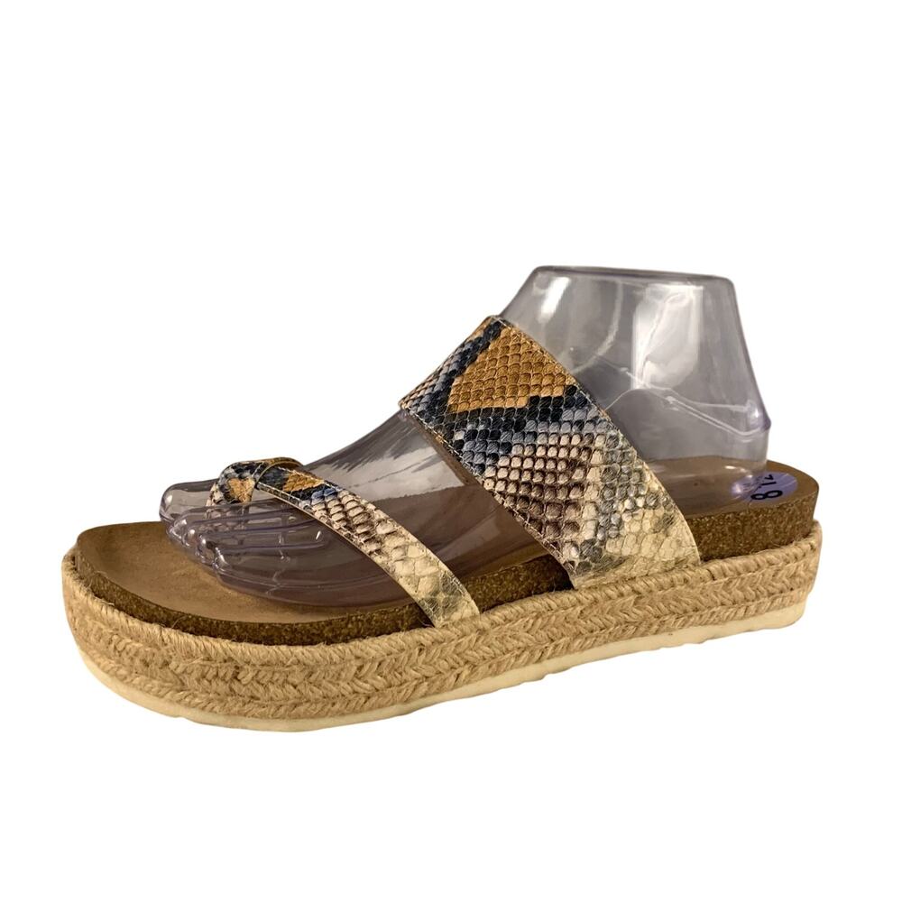 Madden Girl Women’s Snakeskin Platform Toe Sandals Size 8.5